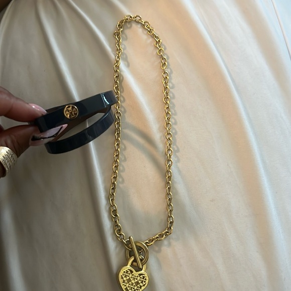 Tory Burch necklace & wrap around bracelet - Picture 1 of 3
